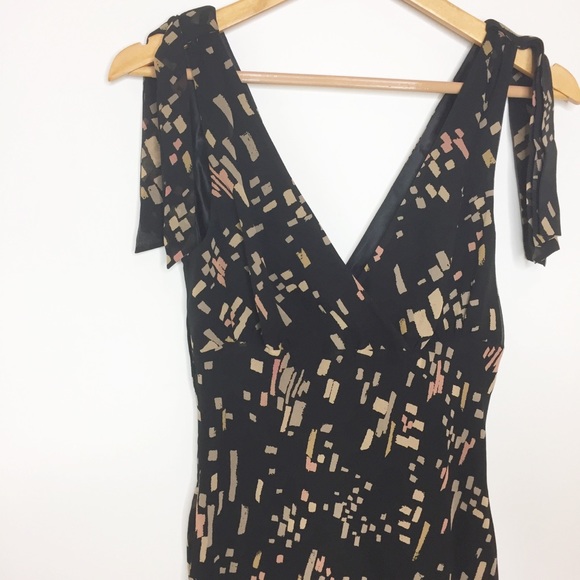 BCBG black midi dress. 100% silk size 6 - Picture 2 of 5